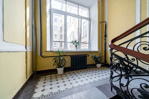 Продам многокомнатную квартиру, Каменноостровский пр-кт, 20А, Санкт-Петербург г