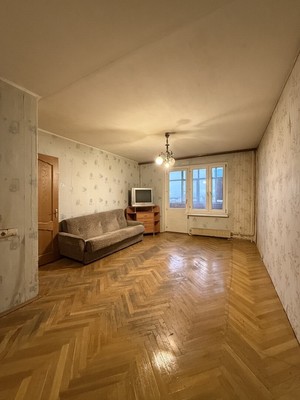 Продам однокомнатную (1-комн.) квартиру, Маршала Неделина ул, 4, Москва г