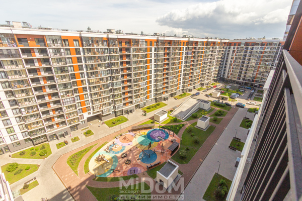 Продам однокомнатную (1-комн.) квартиру, Черниговская ул, 17 1, Санкт-Петербург г