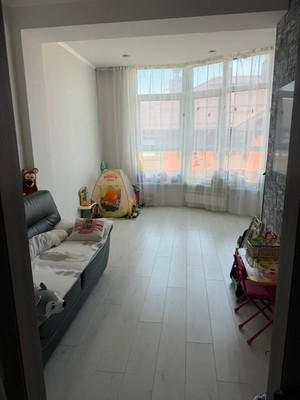 Продам двухкомнатную (2-комн.) квартиру, Ветеранская ул, 16к8, Южно-Сахалинск г