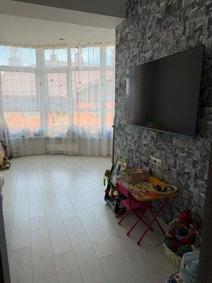 Продам двухкомнатную (2-комн.) квартиру, Ветеранская ул, 16к8, Южно-Сахалинск г