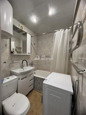 Продам двухкомнатную (2-комн.) квартиру, Ленина ул, 218, Южно-Сахалинск г