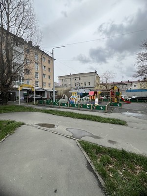 Продам двухкомнатную (2-комн.) квартиру, Ленина ул, 218, Южно-Сахалинск г