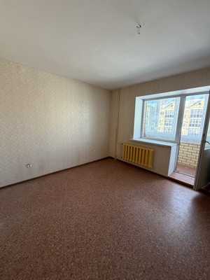 Продам двухкомнатную (2-комн.) квартиру, Калинина ул, 126, Ишим г
