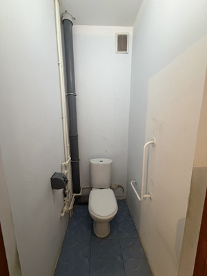 Продам двухкомнатную (2-комн.) квартиру, Калинина ул, 126, Ишим г