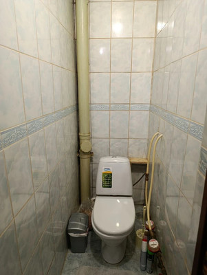Продам двухкомнатную (2-комн.) квартиру, Шаронова ул, 25, Ишим г