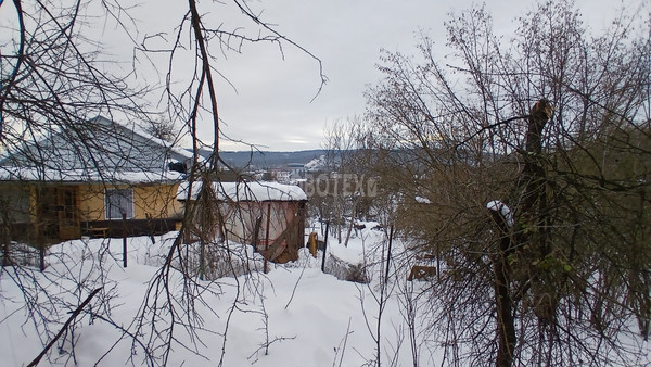 Продам участок 10 соток, ИЖС, Красногвардейская ул, 13, Хадыженск г, 0 км от города