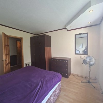 Продам трехкомнатную (3-комн.) квартиру, Профессиональная ул, 35, Иваново г