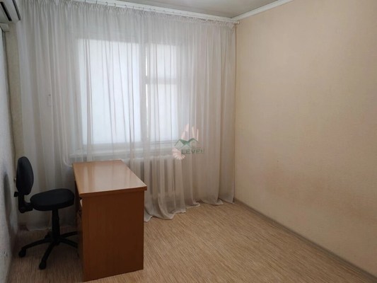 Продам трехкомнатную (3-комн.) квартиру, Волоха ул, 22, Энгельс г