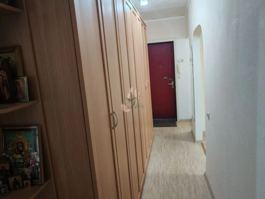 Продам трехкомнатную (3-комн.) квартиру, Волоха ул, 22, Энгельс г