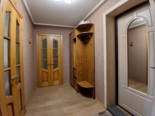 Продам двухкомнатную (2-комн.) квартиру, Зубковой ул, 27к2, Рязань г