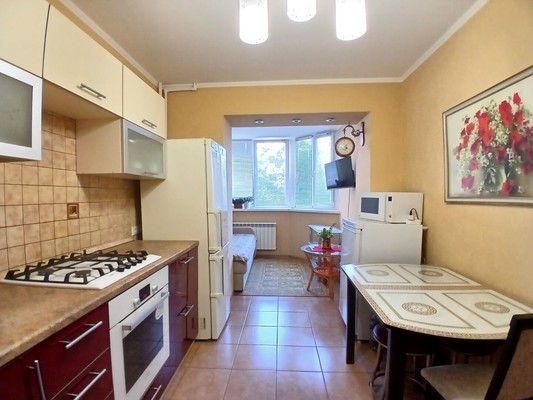 Продам двухкомнатную (2-комн.) квартиру, Зубковой ул, 27к2, Рязань г