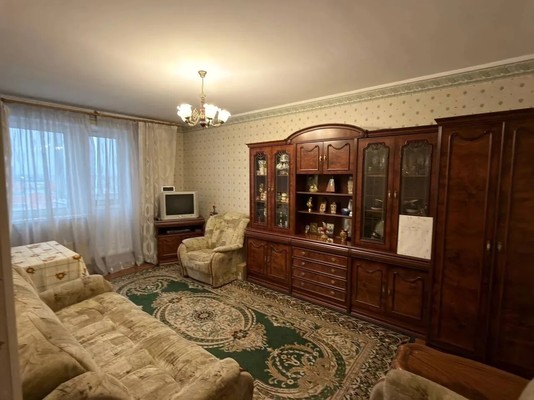 Продам двухкомнатную (2-комн.) квартиру, Митинская ул, 25к1, Москва г