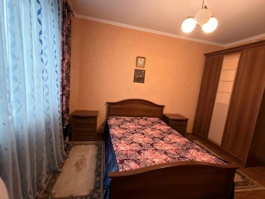 Продам двухкомнатную (2-комн.) квартиру, Митинская ул, 25к1, Москва г