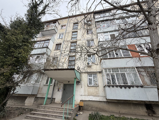 Сдам однокомнатную (1-комн.) квартиру, Миллера Ж.А. ул, 58А, Симферополь г
