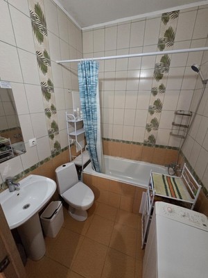 Продам однокомнатную (1-комн.) квартиру, Воронежская ул, 47Г, Краснодар г