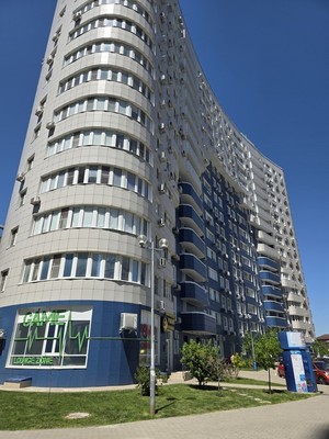 Продам однокомнатную (1-комн.) квартиру, Воронежская ул, 47Г, Краснодар г