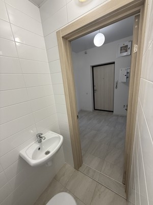 Продам двухкомнатную (2-комн.) квартиру, Победы ул, 5к3, Десна д