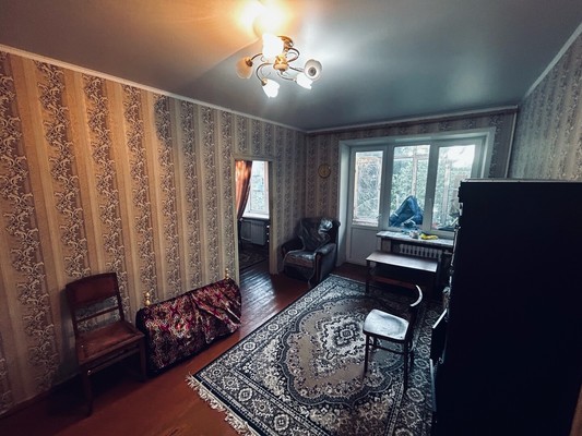 Продам двухкомнатную (2-комн.) квартиру, Горная ул, 8, Алексин г