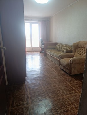 Продам двухкомнатную (2-комн.) квартиру, Ростовская ул, 22, Симферополь г