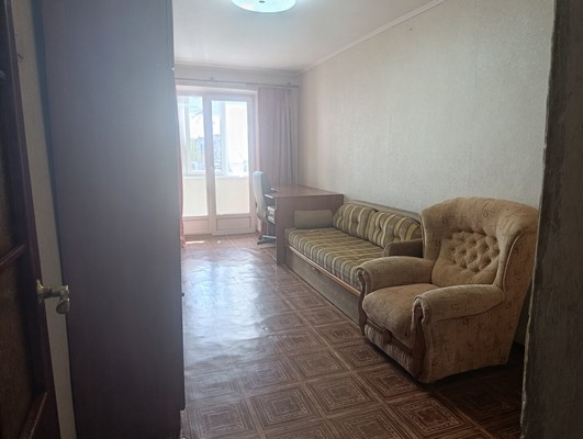 Продам двухкомнатную (2-комн.) квартиру, Ростовская ул, 22, Симферополь г
