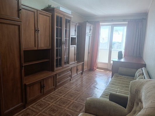 Продам двухкомнатную (2-комн.) квартиру, Ростовская ул, 22, Симферополь г