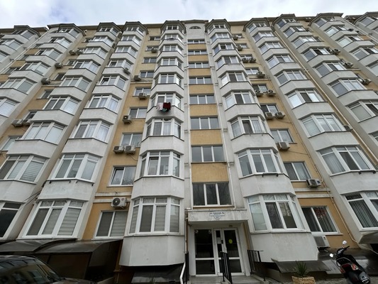 Продам однокомнатную (1-комн.) квартиру, Совхозная ул, 4кд, Симферополь г