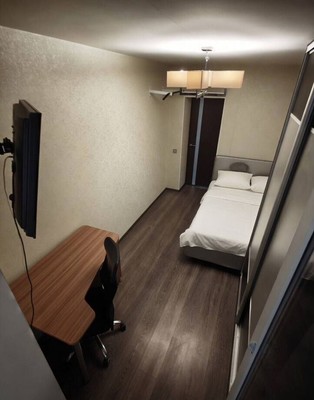 Продам трехкомнатную (3-комн.) квартиру, Ленина ул, 25, Дзержинский г