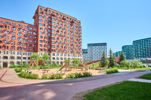 Продам однокомнатную (1-комн.) квартиру, 3-я Нововатутинская ул, 15к1, Десеновское п