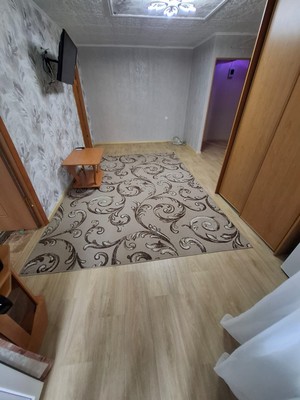 Продам двухкомнатную (2-комн.) квартиру, Александра Матросова ул, 8В, Холмск г