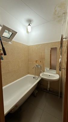 Продам двухкомнатную (2-комн.) квартиру, Т.Идарова ул, 3, Нальчик г
