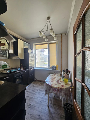 Продам трехкомнатную (3-комн.) квартиру, Ленина ул, 299, Южно-Сахалинск г