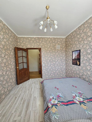 Продам трехкомнатную (3-комн.) квартиру, Ленина ул, 299, Южно-Сахалинск г