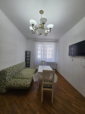 Продам трехкомнатную (3-комн.) квартиру, Ленина ул, 299, Южно-Сахалинск г