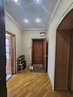 Продам трехкомнатную (3-комн.) квартиру, Ленина ул, 299, Южно-Сахалинск г