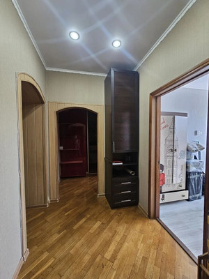 Продам трехкомнатную (3-комн.) квартиру, Ленина ул, 299, Южно-Сахалинск г