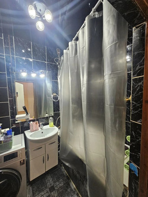 Продам трехкомнатную (3-комн.) квартиру, Ленина ул, 299, Южно-Сахалинск г