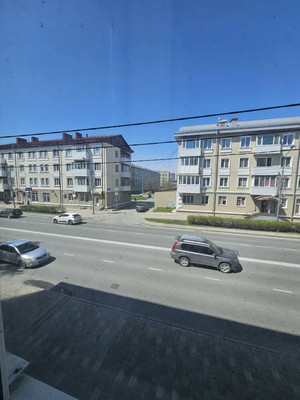 Продам трехкомнатную (3-комн.) квартиру, Ленина ул, 299, Южно-Сахалинск г