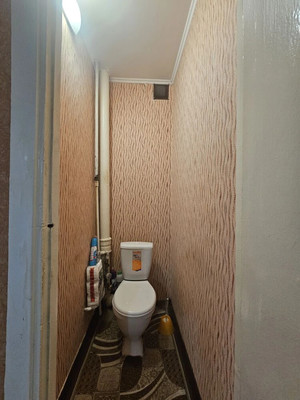 Продам трехкомнатную (3-комн.) квартиру, 2-я Красносельская ул, 28, Южно-Сахалинск г
