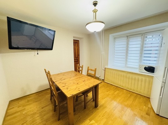 Продам трехкомнатную (3-комн.) квартиру, Авроры ул, 5к10, Уфа г