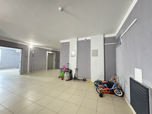 Продам двухкомнатную (2-комн.) квартиру, Булата Имашева ул, 10, Уфа г