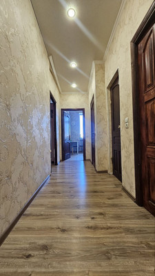 Продам многокомнатную квартиру, Свердлова ул, 28, Октябрьский г