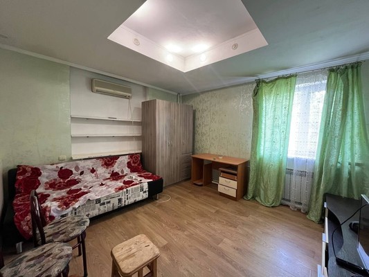 Продам двухкомнатную (2-комн.) квартиру, Б. Хмельницкого ул, 74, Туапсе г