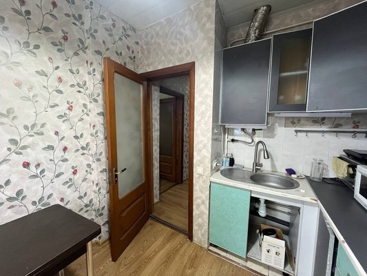 Продам двухкомнатную (2-комн.) квартиру, Б. Хмельницкого ул, 74, Туапсе г