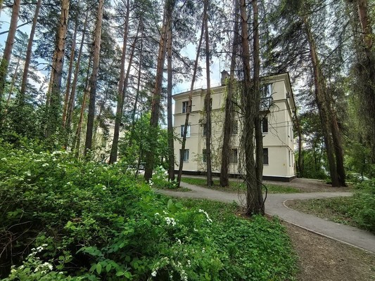 Продам трехкомнатную (3-комн.) квартиру, Чапаева ул, 7, Быково рп