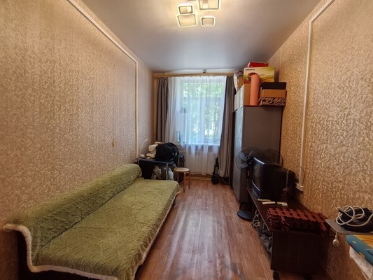 Продам трехкомнатную (3-комн.) квартиру, Чапаева ул, 7, Быково рп