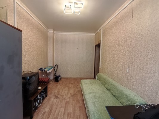 Продам трехкомнатную (3-комн.) квартиру, Чапаева ул, 7, Быково рп