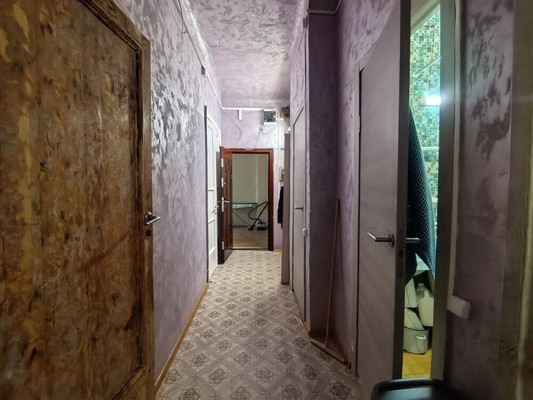 Продам трехкомнатную (3-комн.) квартиру, Чапаева ул, 7, Быково рп