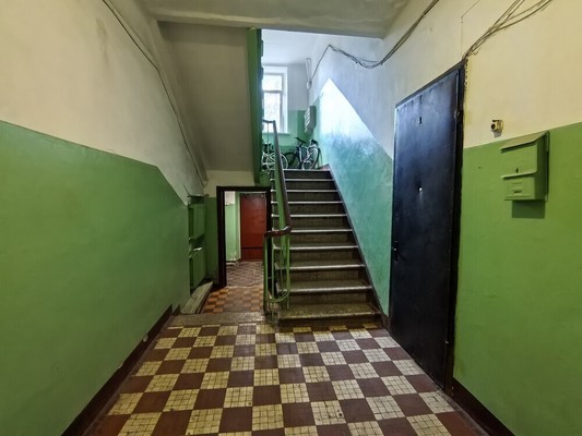Продам трехкомнатную (3-комн.) квартиру, Чапаева ул, 7, Быково рп