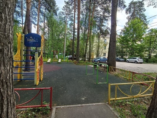 Продам трехкомнатную (3-комн.) квартиру, Чапаева ул, 7, Быково рп